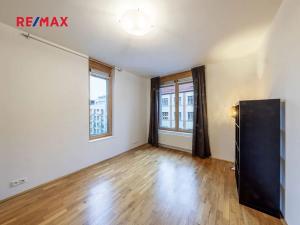 Pronájem bytu 3+kk, Praha - Žižkov, Havlíčkovo náměstí, 99 m2