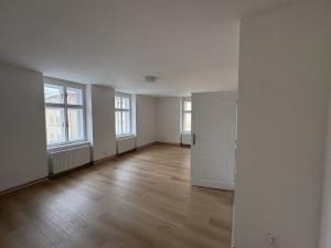 Pronájem bytu 2+kk, Praha - Staré Město, Školní, 60 m2