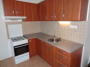 Pronájem bytu 2+kk, Praha - Břevnov, Bělohorská, 60 m2