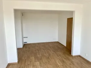 Prodej bytu 2+kk, Praha - Černý Most, Bryksova, 46 m2