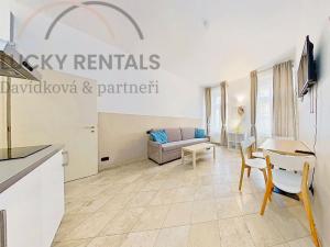 Pronájem bytu 2+kk, Praha - Nové Město, Legerova, 38 m2