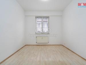 Prodej bytu 2+kk, Praha - Kyje, Pelušková, 42 m2