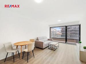 Pronájem bytu 2+kk, Praha - Žižkov, Tetauerova, 44632 m2