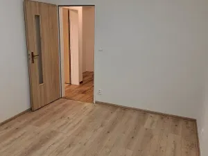 Pronájem bytu 3+kk, Praha - Štěrboholy, Hrušovská, 60 m2