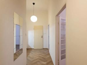 Pronájem bytu 2+kk, Praha - Vinohrady, Chrudimská, 41 m2