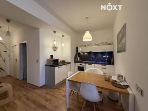 Pronájem bytu 2+kk, Praha - Žižkov, Lucemburská, 47 m2