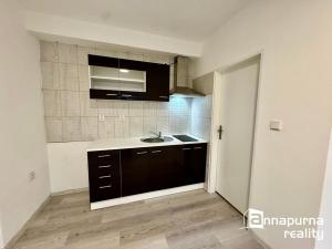 Pronájem bytu 1+kk, Ivančice, Na Brněnce, 29 m2