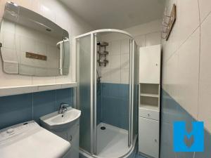 Pronájem bytu 2+kk, Praha - Letňany, Krausova, 44 m2