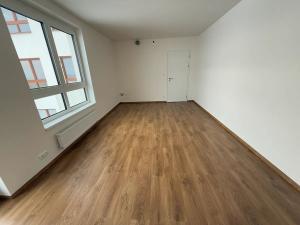 Prodej bytu 1+kk, Praha - Dolní Měcholupy, Kardausova, 31 m2