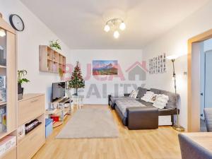 Prodej bytu 3+1, Velešín, Nad Cihelnou, 68 m2