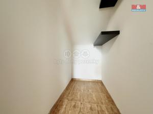 Prodej bytu 3+1, Chomutov, Březenecká, 75 m2