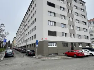 Pronájem bytu 3+1, Praha - Vršovice, Kišiněvská, 74 m2