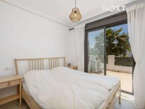 Prodej bytu 2+1, Estepona, Španělsko, 99 m2