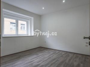 Pronájem bytu 2+kk, Louny, Jablonského, 41 m2