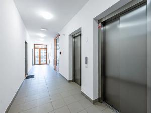 Pronájem bytu 1+1, Praha - Krč, Nová cesta, 50 m2