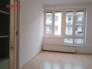 Pronájem bytu 4+kk, Praha - Kyje, Za černým mostem, 82 m2