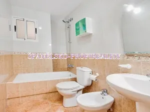 Prodej bytu 3+kk, Torrevieja, Španělsko, 55 m2