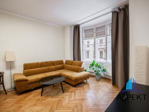 Pronájem bytu 2+1, Praha - Staré Město, Kaprova, 82 m2