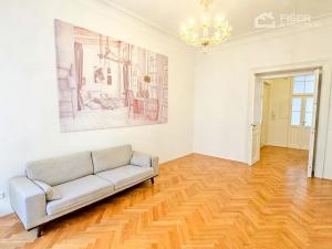 Pronájem bytu 3+1, Praha - Vinohrady, Balbínova, 95 m2