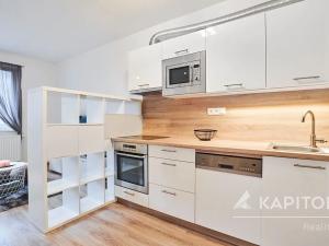 Prodej bytu 1+kk, Praha - Letňany, Škrábkových, 45 m2