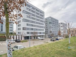 Pronájem bytu 3+kk, Praha - Černý Most, Cukrova, 3997 m2