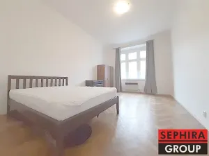 Pronájem bytu 1+kk, Praha - Vinohrady, Vinohradská, 32 m2