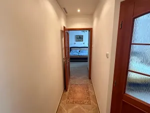 Pronájem bytu 2+kk, Praha - Vinohrady, Šrobárova, 50 m2