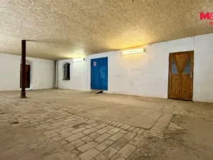 Pronájem skladu, Louny, Říční, 204 m2