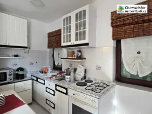 Prodej bytu 3+kk, Bakar, Chorvatsko, 65 m2