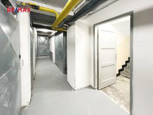 Prodej bytu 2+kk, Praha - Břevnov, Svojsíkova, 46 m2