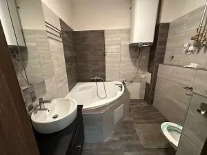 Pronájem bytu 1+kk, Chrudim, Filištínská, 45 m2