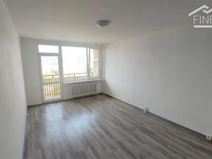 Prodej bytu 2+1, Děčín, Žerotínova, 69 m2