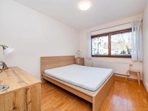 Pronájem bytu 3+kk, Praha - Vokovice, Irská, 99 m2