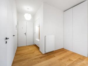 Prodej bytu 3+kk, Praha - Holešovice, Strossmayerovo náměstí, 94 m2