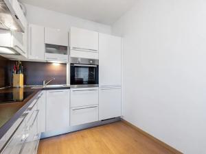 Prodej bytu 2+kk, Praha - Vysočany, Sousedíkova, 59 m2