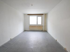 Prodej bytu 4+1, Horšovský Týn, Lidická, 93 m2