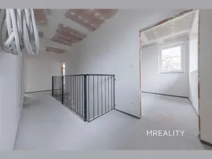 Prodej bytu 6+kk a větší, Rudná, Masarykova, 150 m2