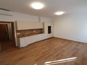 Pronájem bytu 1+kk, Kroměříž, Havlíčkova, 38 m2