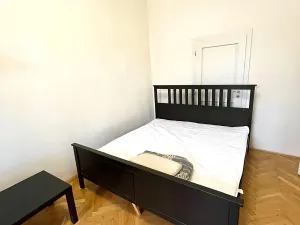 Pronájem bytu 3+kk, Praha - Smíchov, V lesíčku, 70 m2