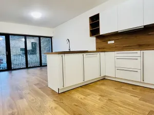 Pronájem bytu 2+kk, Praha - Košíře, Destinové, 66 m2