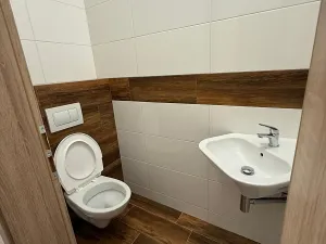 Pronájem bytu 2+kk, Chomutov, Ruská, 60 m2