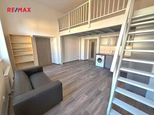 Pronájem bytu 2+kk, Chrudim, Resselovo náměstí, 52 m2