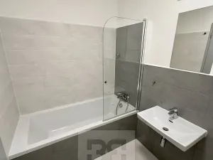 Pronájem bytu 2+kk, Kladno, Benediktínská, 60 m2