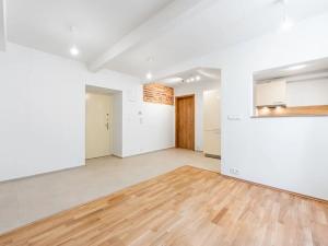 Pronájem bytu 3+kk, Praha - Vršovice, Karpatská, 55 m2