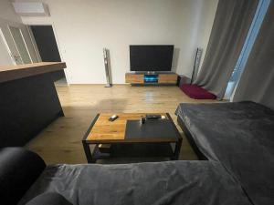 Pronájem bytu 3+kk, Praha - Dolní Počernice, Černodolská, 88 m2