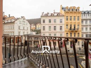 Prodej bytu 3+1, Karlovy Vary, Zámecký vrch, 99 m2