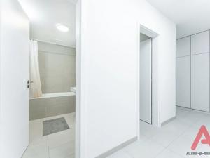 Prodej bytu 3+kk, Praha - Strašnice, Zvěřinova, 96 m2