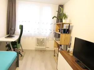 Prodej bytu 2+kk, Praha - Prosek, Lovosická, 45 m2