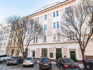 Pronájem ordinace, Praha - Smíchov, Zoubkova, 48 m2