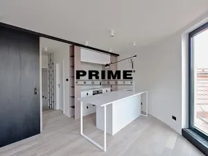 Pronájem bytu 2+kk, Praha - Vinohrady, náměstí Jiřího z Poděbrad, 60 m2